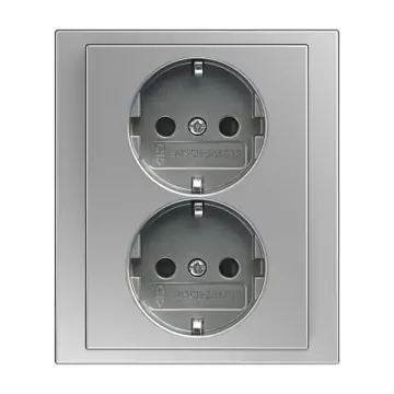 Busch-Jaeger 2TKA00003922 Dubbele wandcontactdoos met randaarde met verhoogde aanraakbeveiliging Edelstaal (voor enkele inbouwdoos)