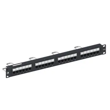 Commscope Netconnect (Amp) 760180000 Patchpaneel RJ45 CAT5E 24ports Zwart